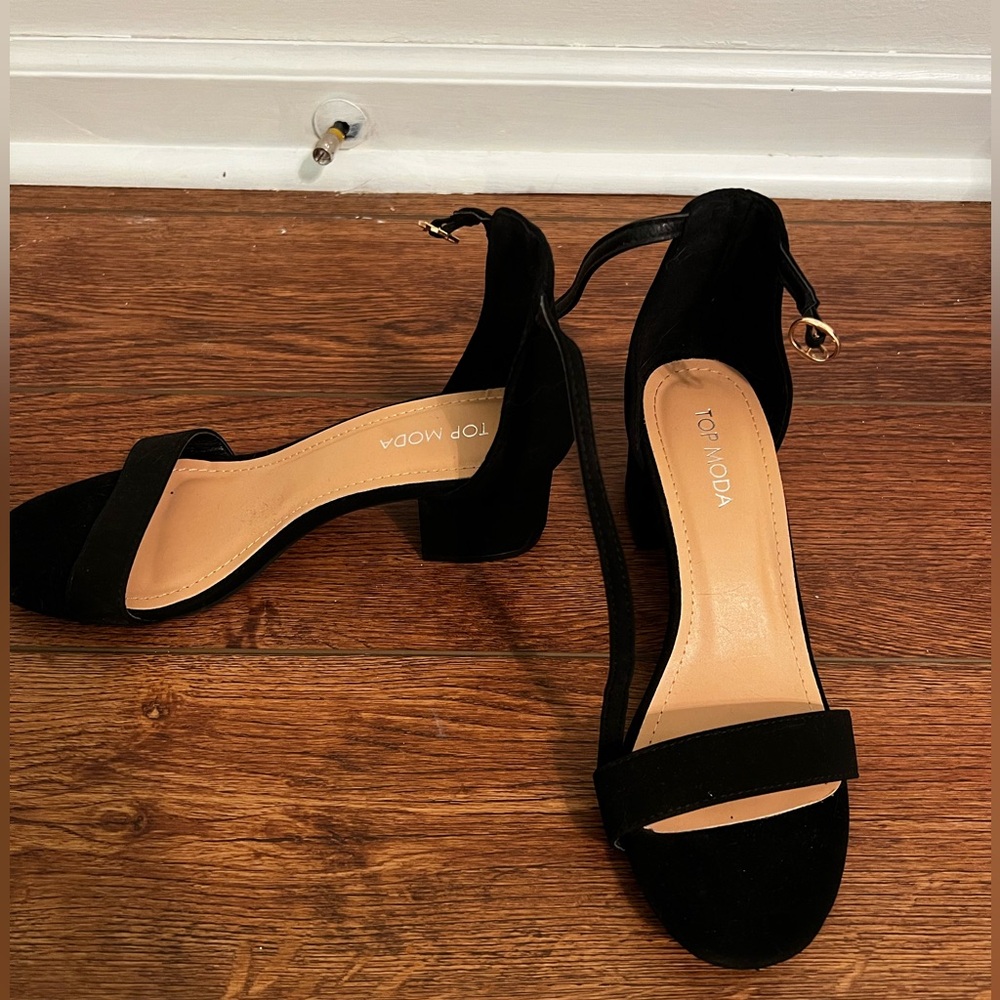 Black heels